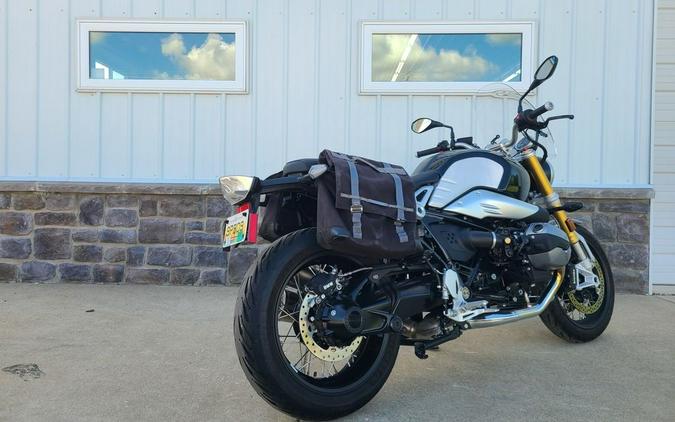 2021 BMW R nineT Black Storm Metallic