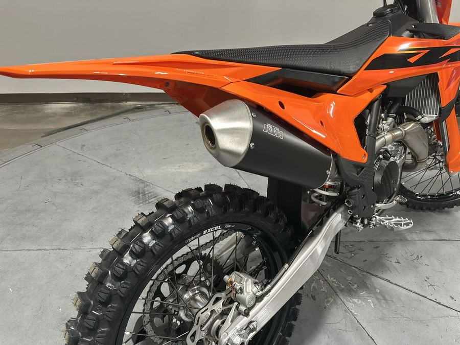 2025 KTM SX 450 F