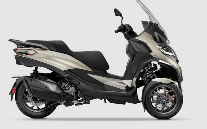 2025 Piaggio MP3 Maxi 530 HPE Exclusive