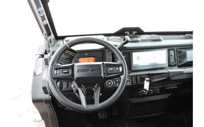 2026 Can-Am Defender MAX XT CAB HD11