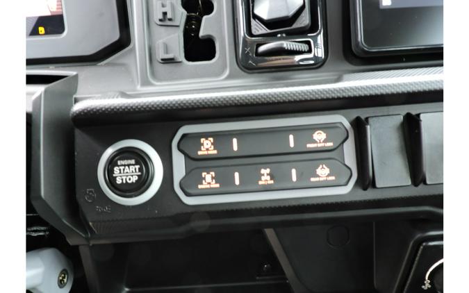 2026 Can-Am Defender MAX XT CAB HD11