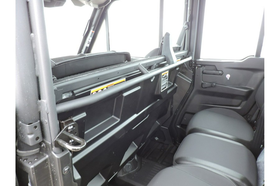 2026 Can-Am Defender MAX XT CAB HD11