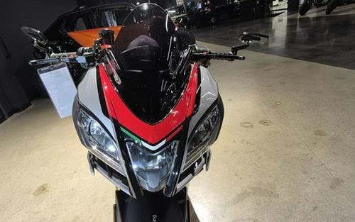 2018 Aprilia Tuono V4