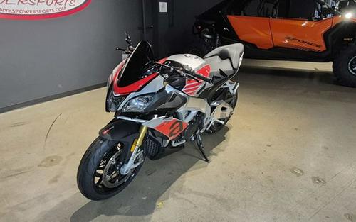 2018 Aprilia Tuono V4