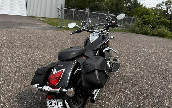 2014 Yamaha V Star® 950 Tourer