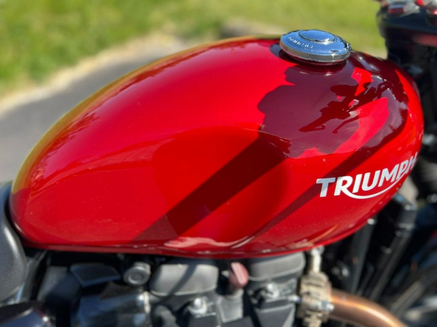 2019 Triumph Street Twin Korosi Red 900