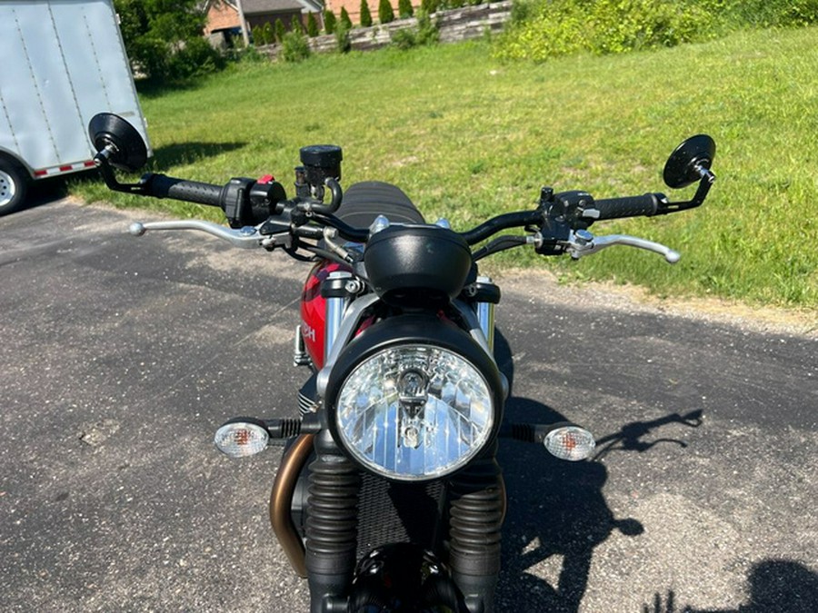 2019 Triumph Street Twin Korosi Red 900