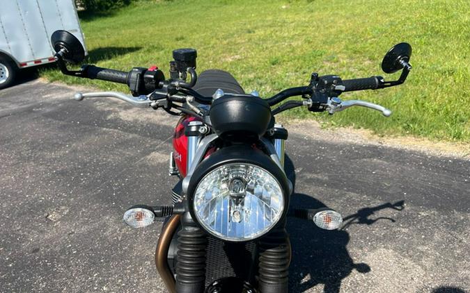 2019 Triumph Street Twin Korosi Red 900