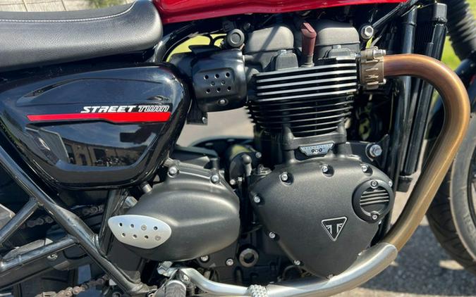 2019 Triumph Street Twin Korosi Red 900