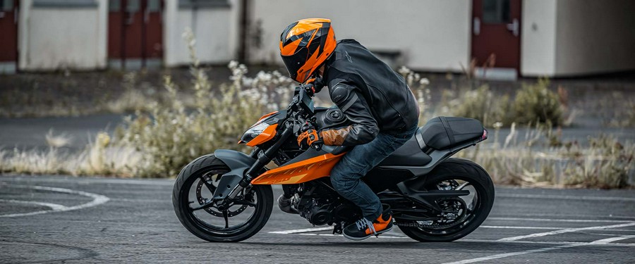 2024 KTM 250 Duke