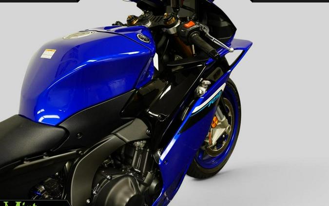 2025 Yamaha YZF-R9