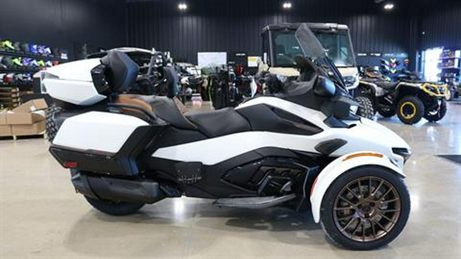 2024 Can-Am Spyder RT Sea-to-Sky