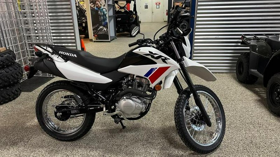 2025 Honda XR150L