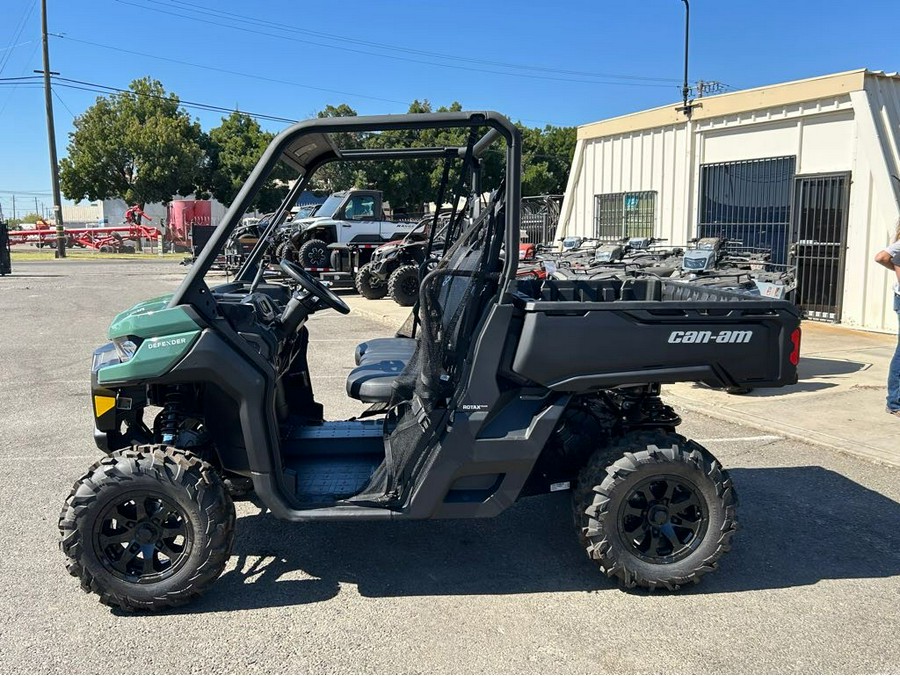 2025 Can-Am DEFENDER DPS HD10