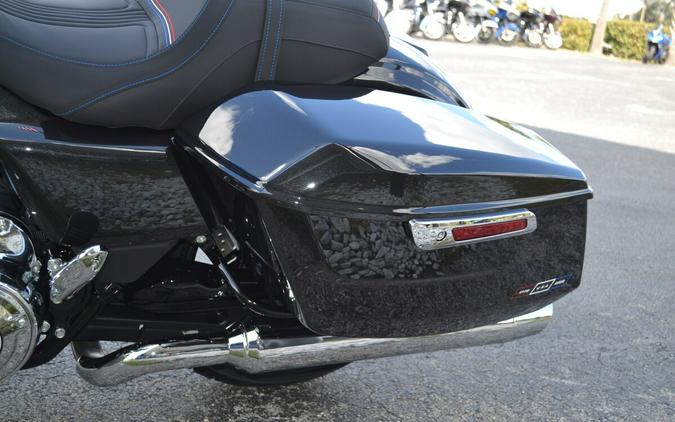 2026 Harley-Davidson® Liberty Edition Street Glide® Midnight Ember - FLHX