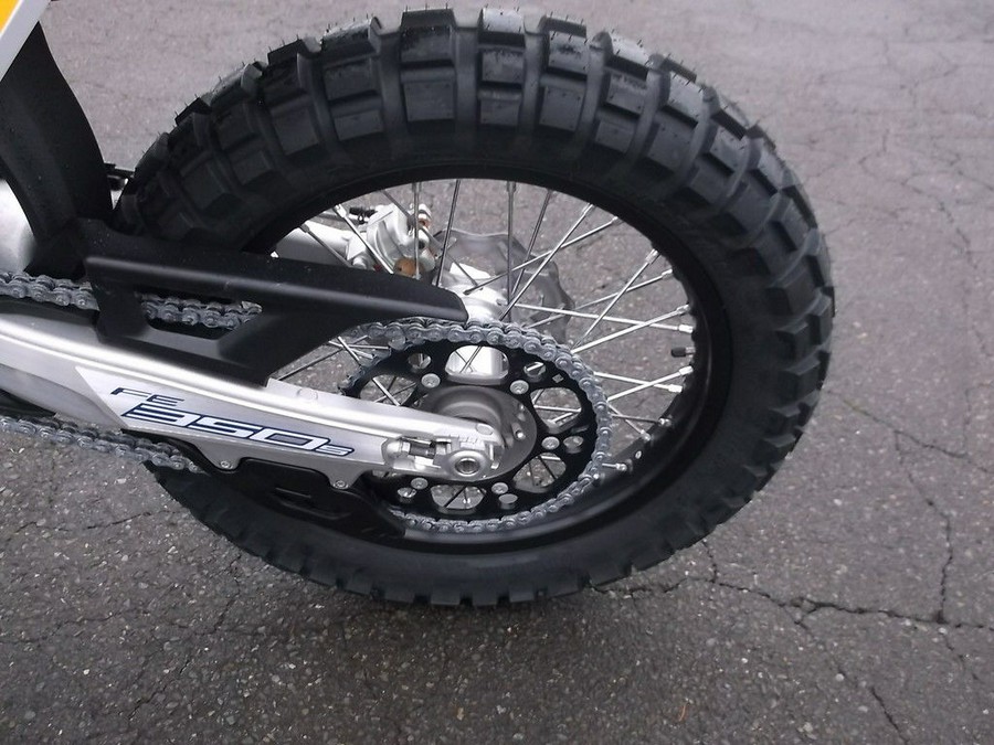 2025 Husqvarna® FE 350s Heritage