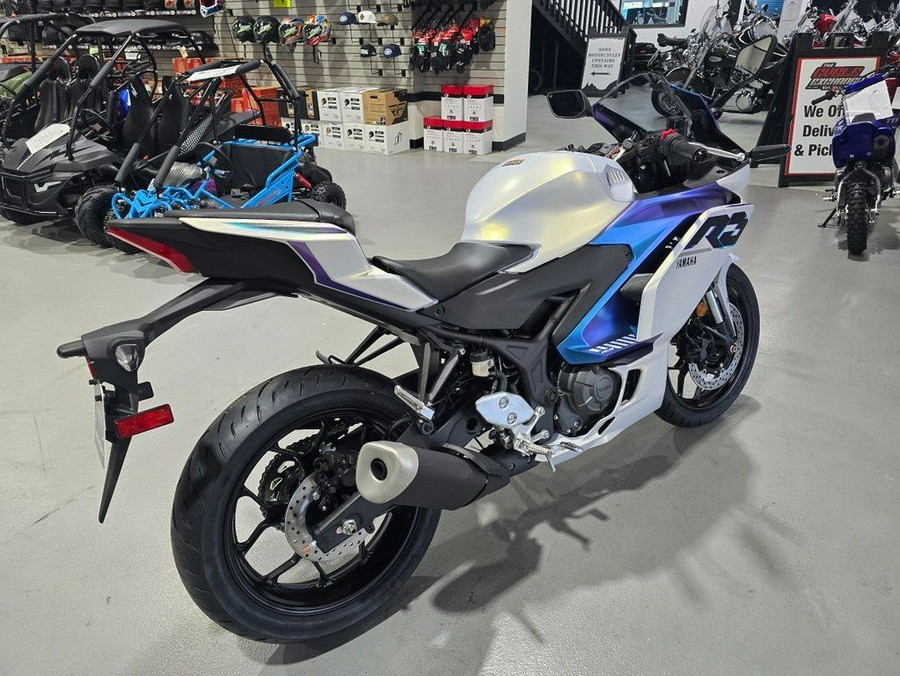 2025 Yamaha YZF-R3