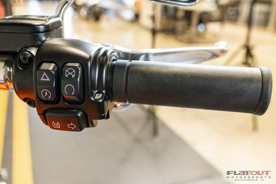 2023 Harley-Davidson® BREAK OUT 117