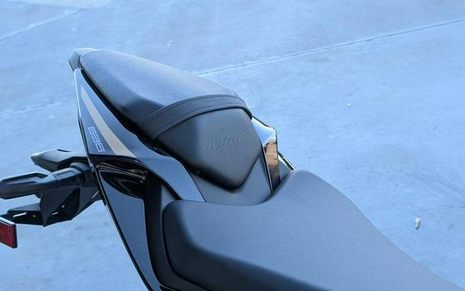 2026 Kawasaki Ninja® ZX™-6R