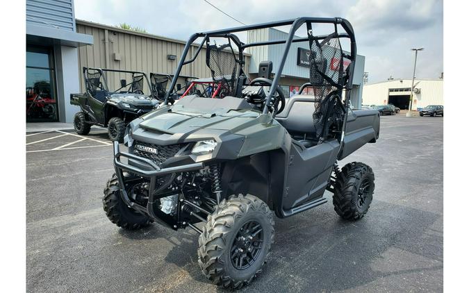 2025 Honda PIONEER 700 DELUXE Deluxe