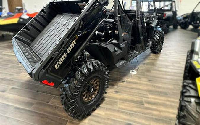 2024 Can-Am® Defender MAX Lone Star HD10