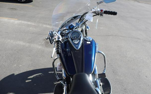 2004 Kawasaki Vulcan® 1500 Nomad™