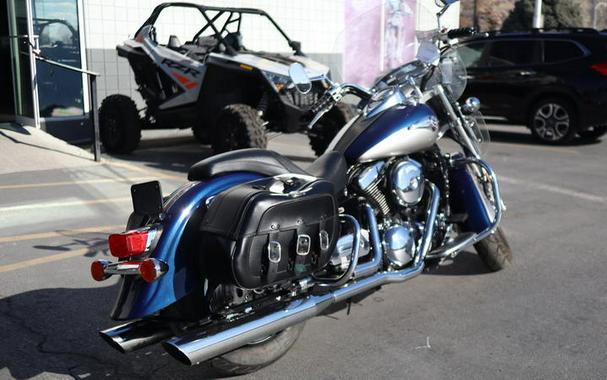 2004 Kawasaki Vulcan® 1500 Nomad™