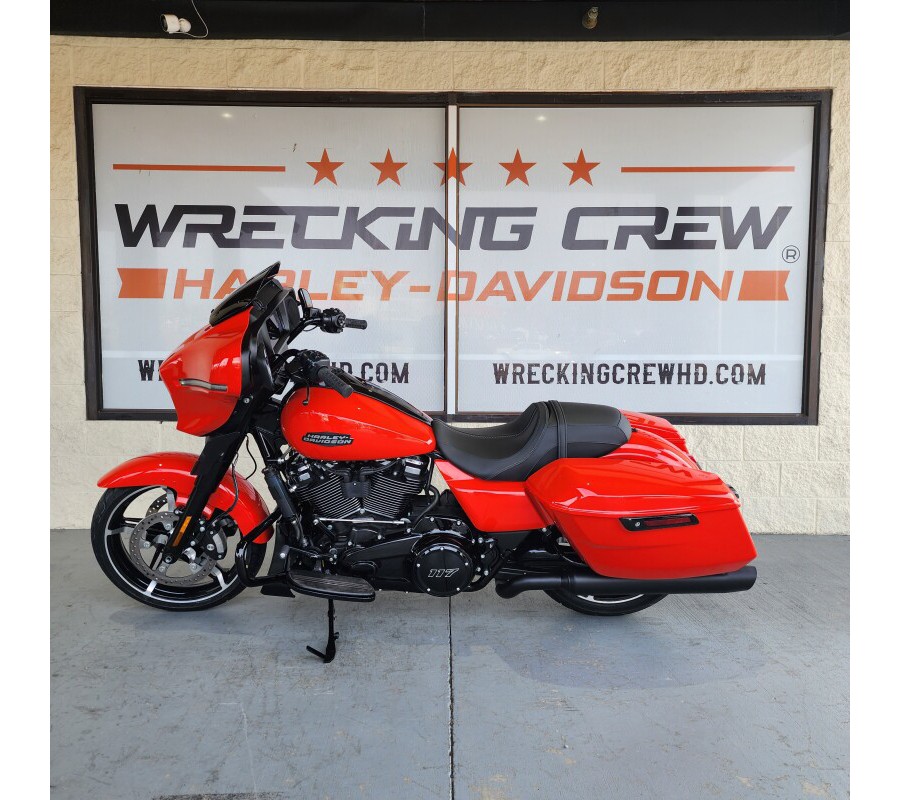 2026 Harley-Davidson® Street Glide® FLHX