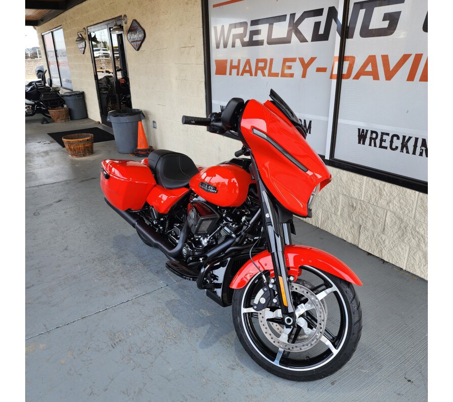 2026 Harley-Davidson® Street Glide® FLHX