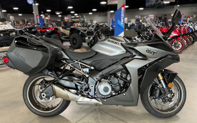 2025 Suzuki GSX-S 1000GT+