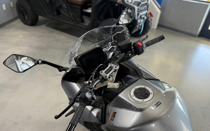 2025 Suzuki GSX-S 1000GT+
