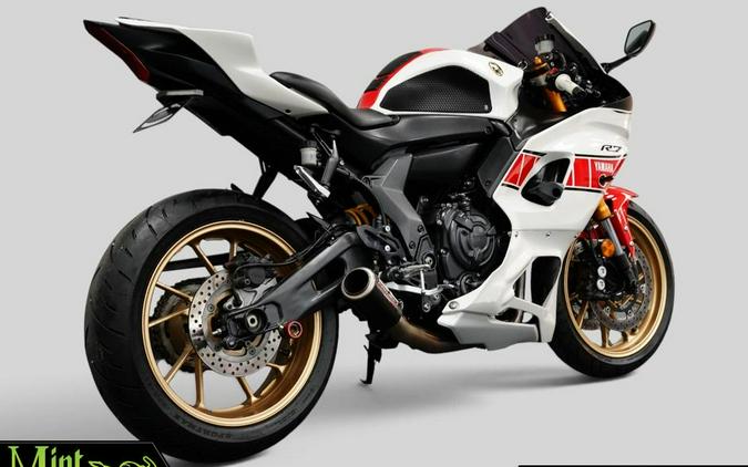 2022 Yamaha YZF-R7 SC Projects exhaust