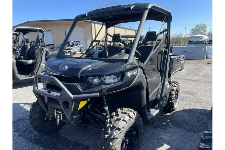 2025 Can-Am Defender XT HD10