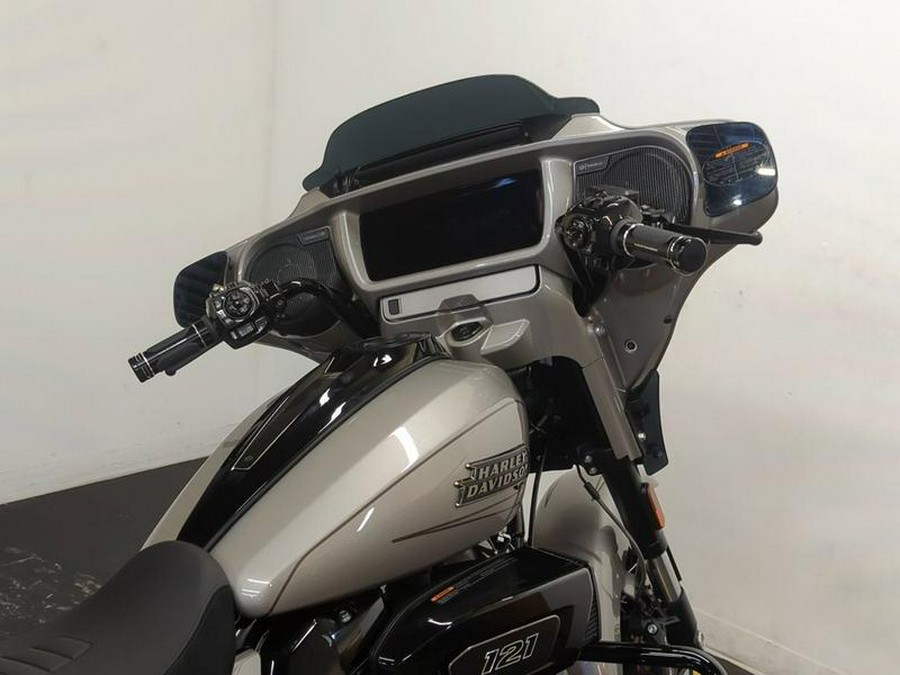 2023 Harley-Davidson® FLHXSE - CVO™ Street Glide®