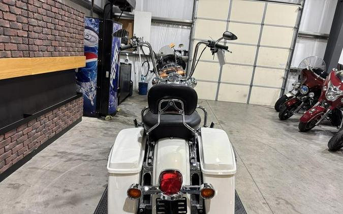 2015 Harley-Davidson® FLHR - Road King®