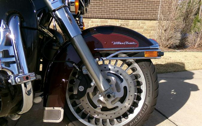 2011 Harley-Davidson® FLHTCU - Ultra Classic® Electra Glide®
