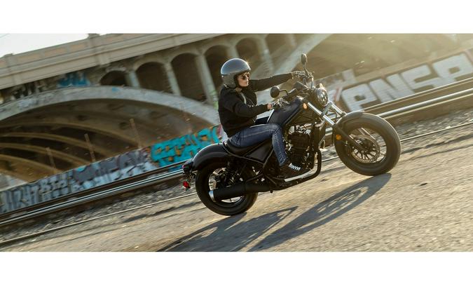 2026 Honda Rebel® 300 E-Clutch