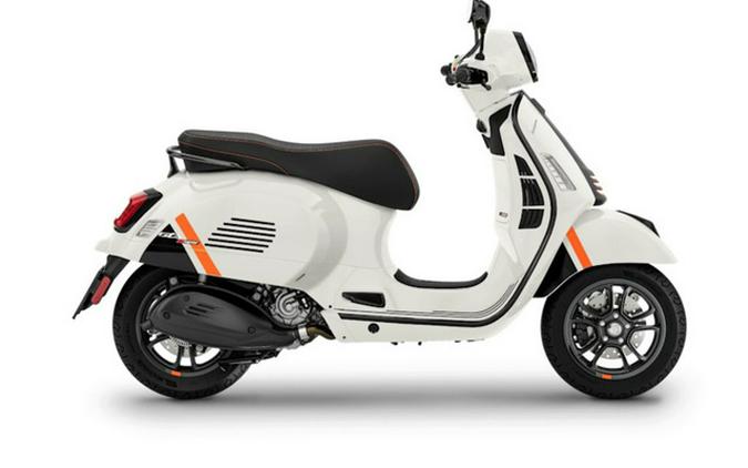 2025 Vespa GTS Super 300 Sport