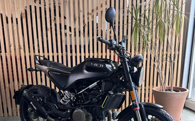 2023 Husqvarna SVARTPILEN 401