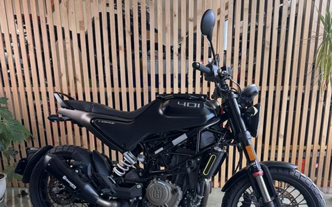 2023 Husqvarna SVARTPILEN 401
