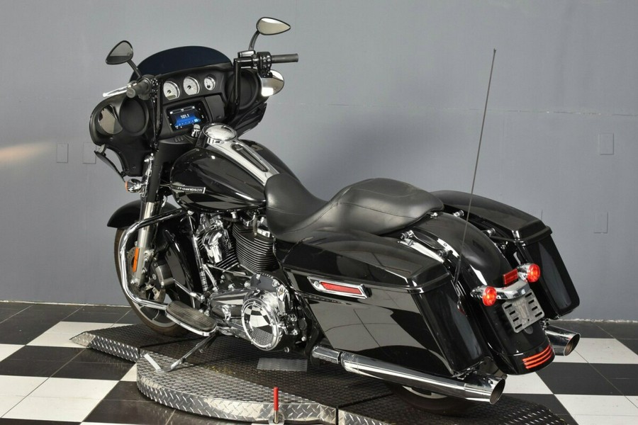 2022 Harley-Davidson Street Glide