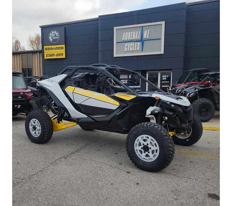 2024 Can-Am® Maverick R 999T DCT