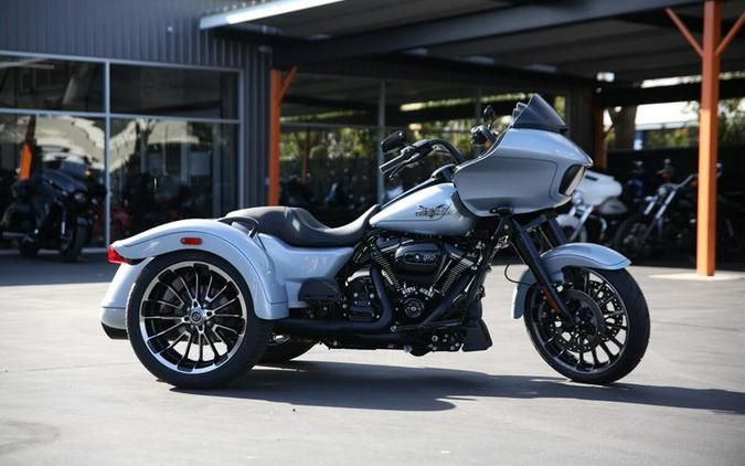 2023 Harley-Davidson Road Glide 3 Trike First Look [5 Fast Facts]