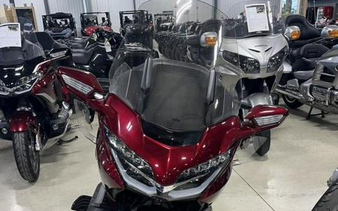 2018 Honda® Gold Wing Automatic DCT Candy Ardent Red