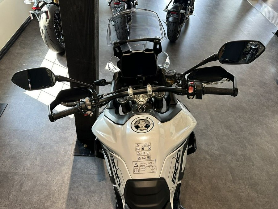 2024 Triumph Tiger 900 GT Pro