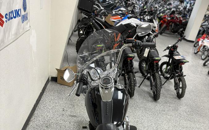 2024 Harley-Davidson® Heritage Classic 114 Vivid Black w/ Chrome Finish - UO8682