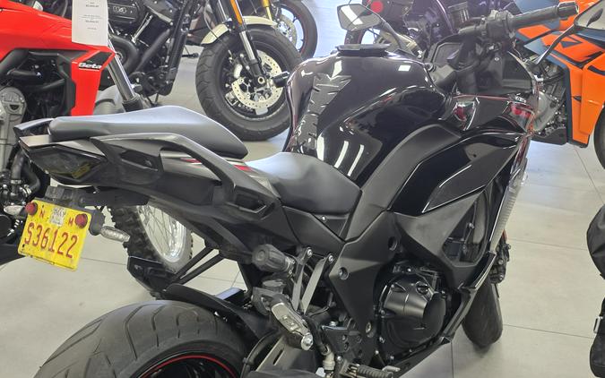 2022 Kawasaki Ninja 1000 SX