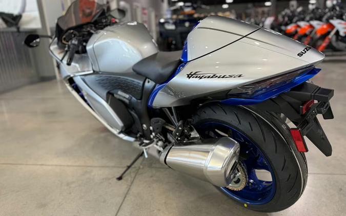 2025 Suzuki Hayabusa