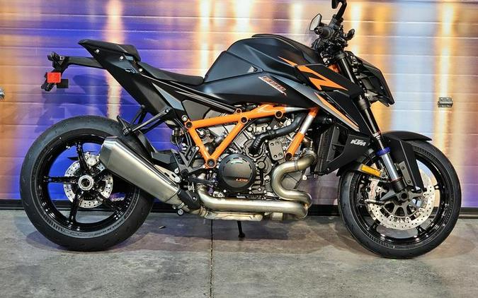 2024 KTM 1390 Super Duke R EVO