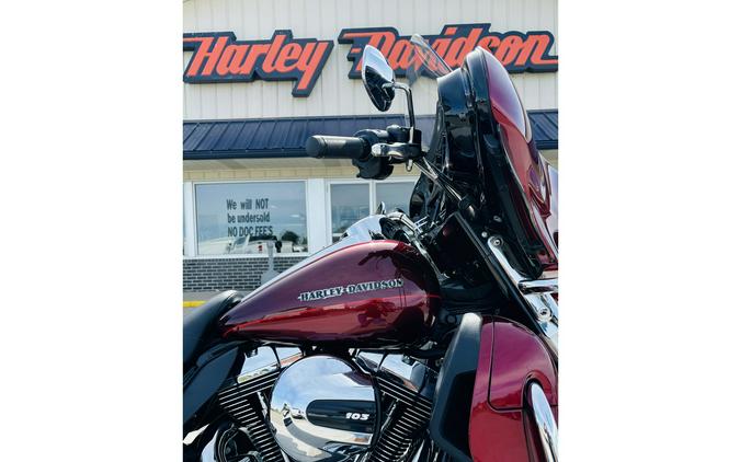 2016 Harley-Davidson® FLHTK ULTRA LIMITED